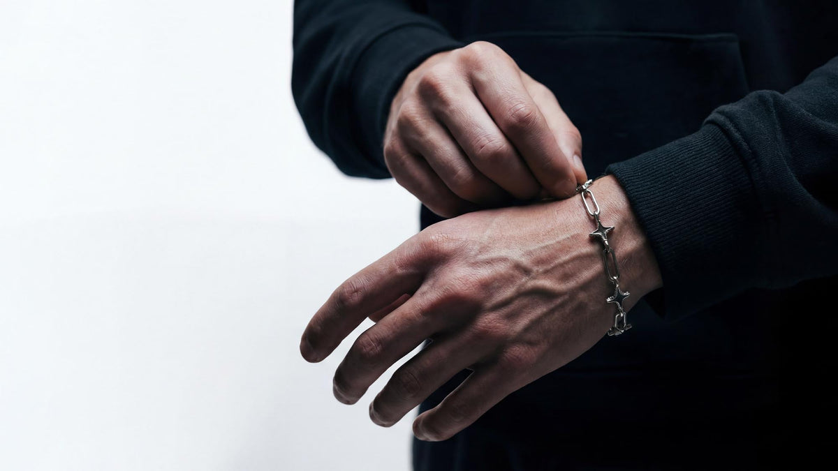 Armbänder