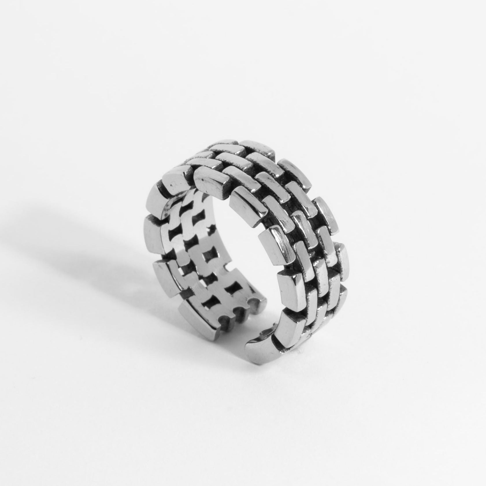 Chained Ring - warpedsense