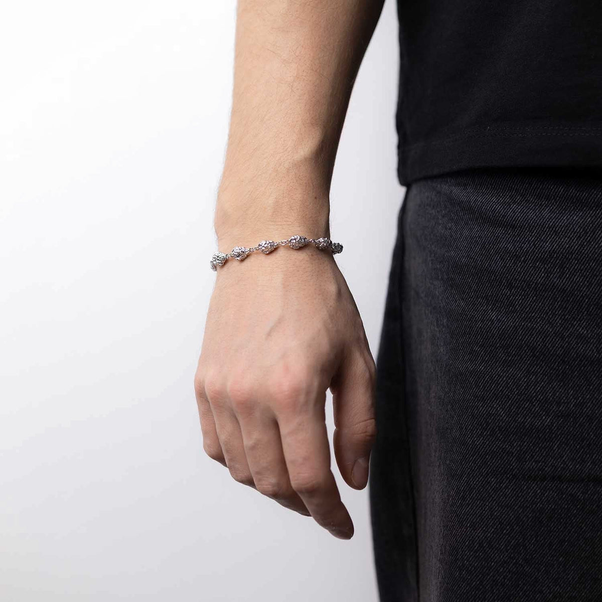 Molten III Duo – Lava Armband Detail