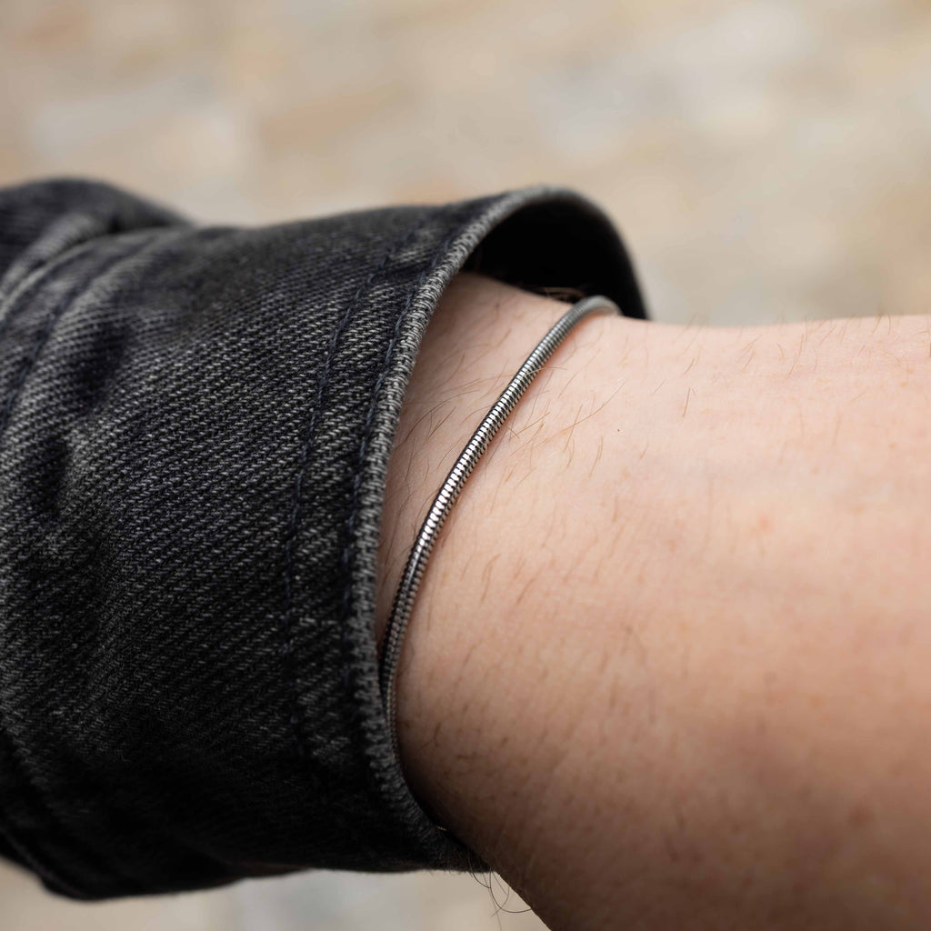 Cael Armband - warpedsense