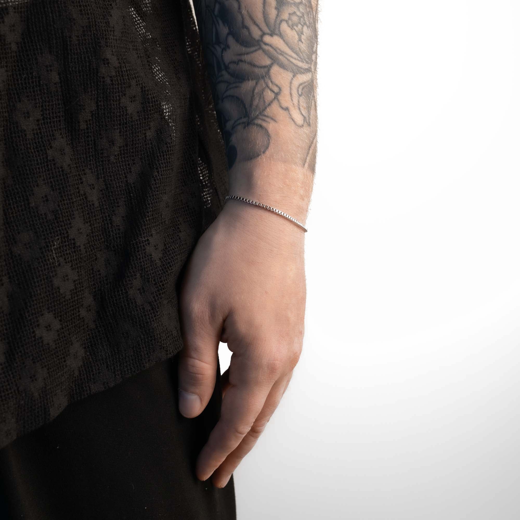 Vela Armband - warpedsense