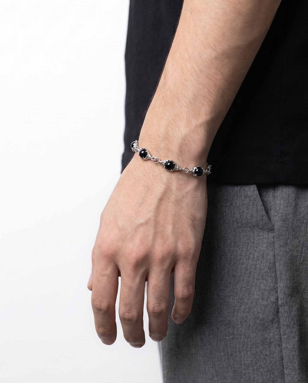 Black Synergy Armband - warpedsense