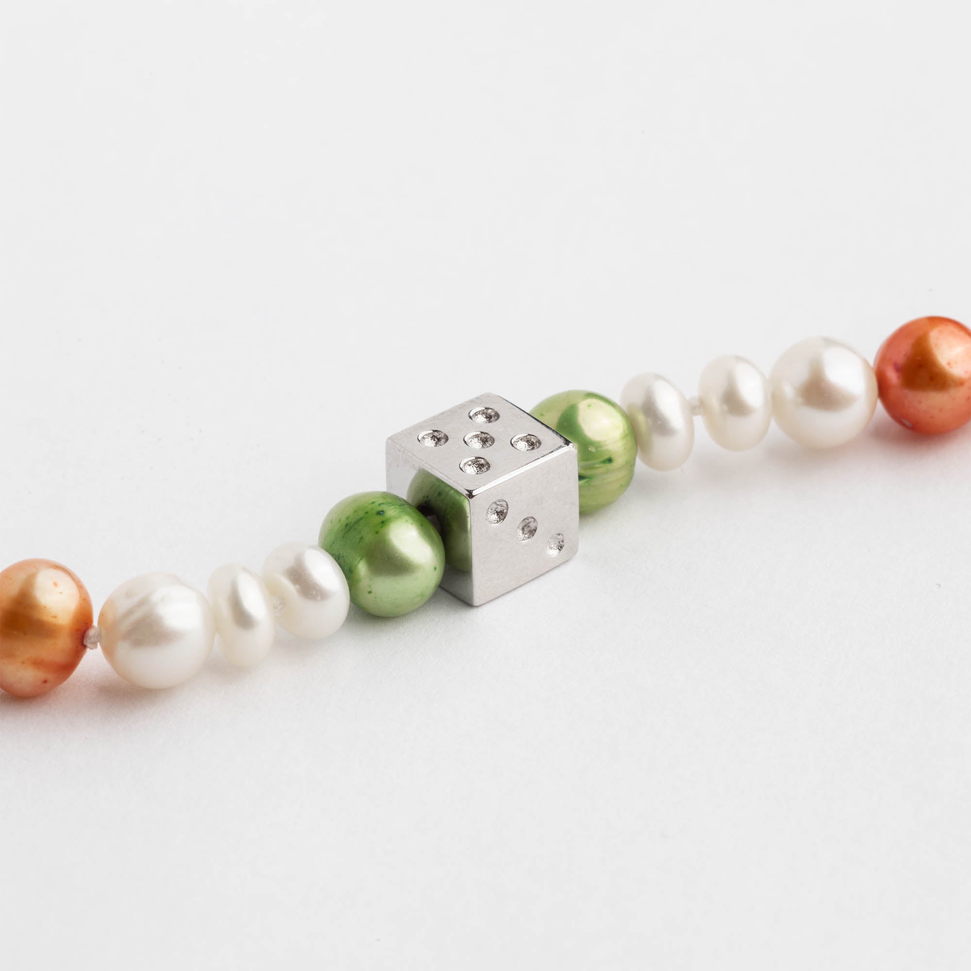 Dice Pearl Bracelet - WARPEDSENSE