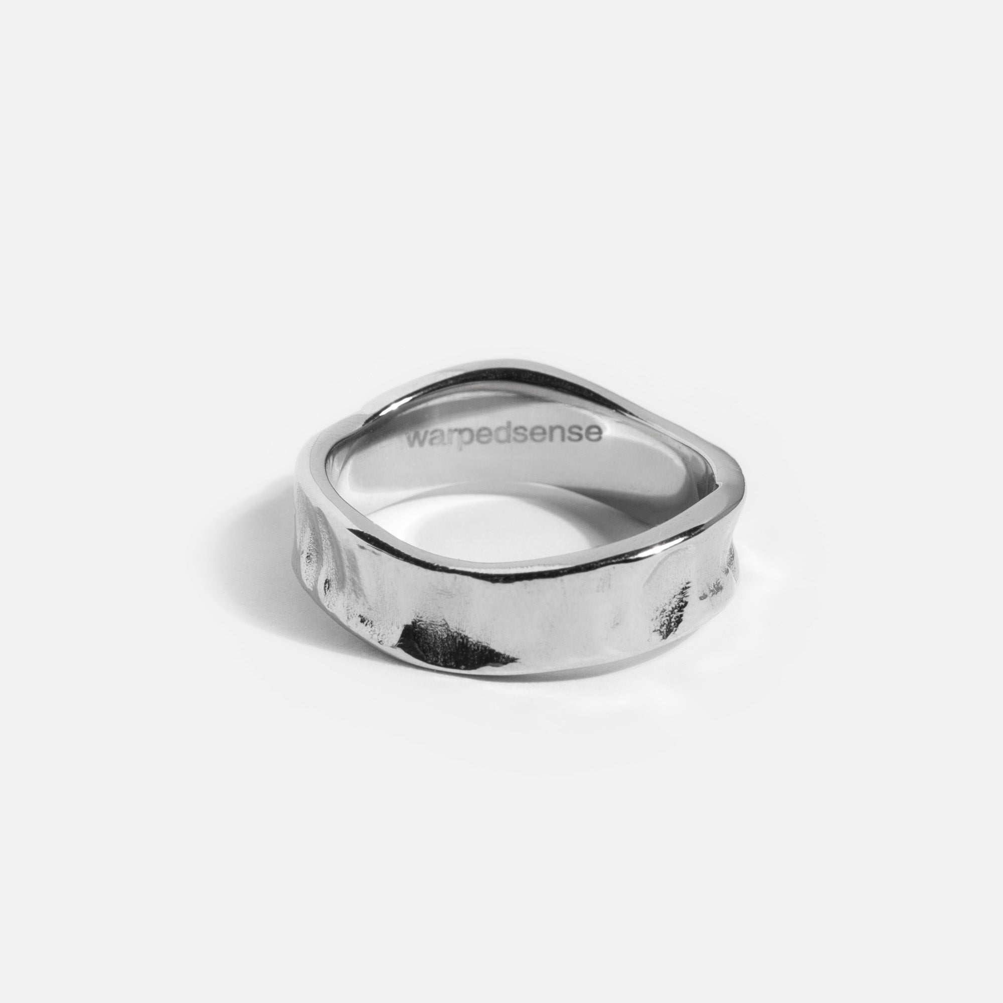 Gehämmerter Ring - warpedsense