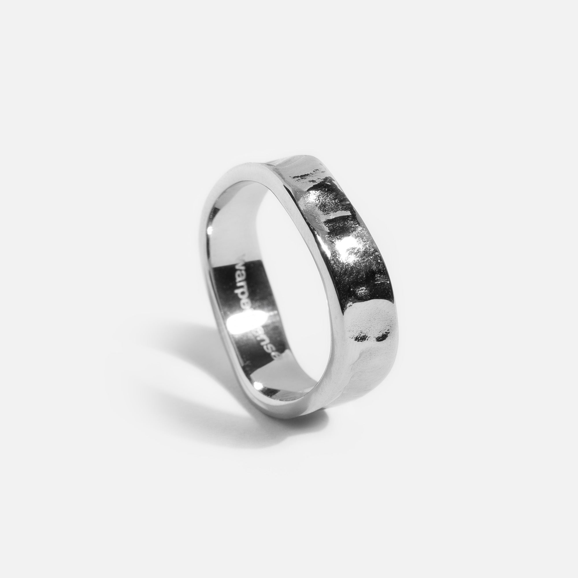 Gehämmerter Ring - warpedsense