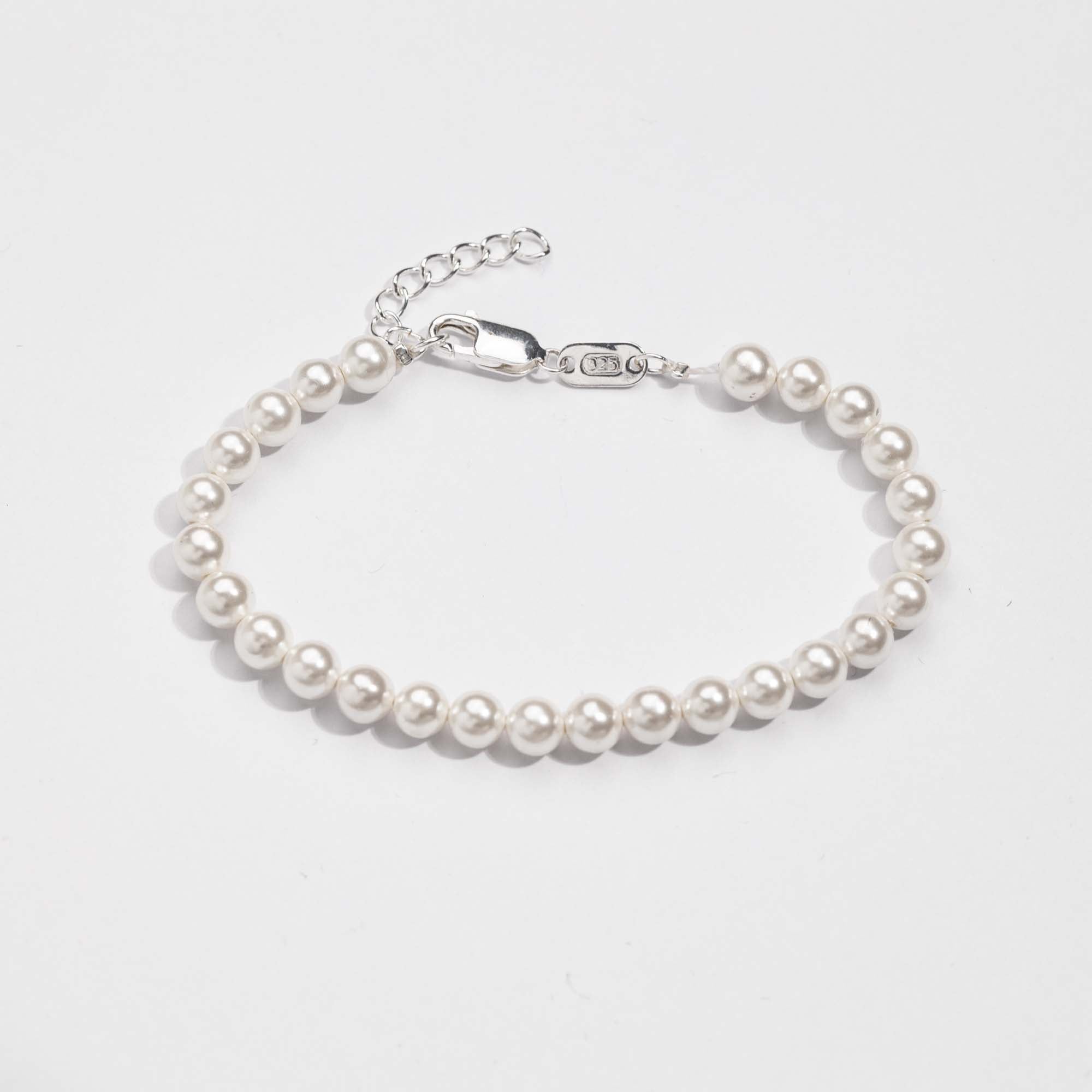 Synthetic Pearl Bracelet - warpedsense