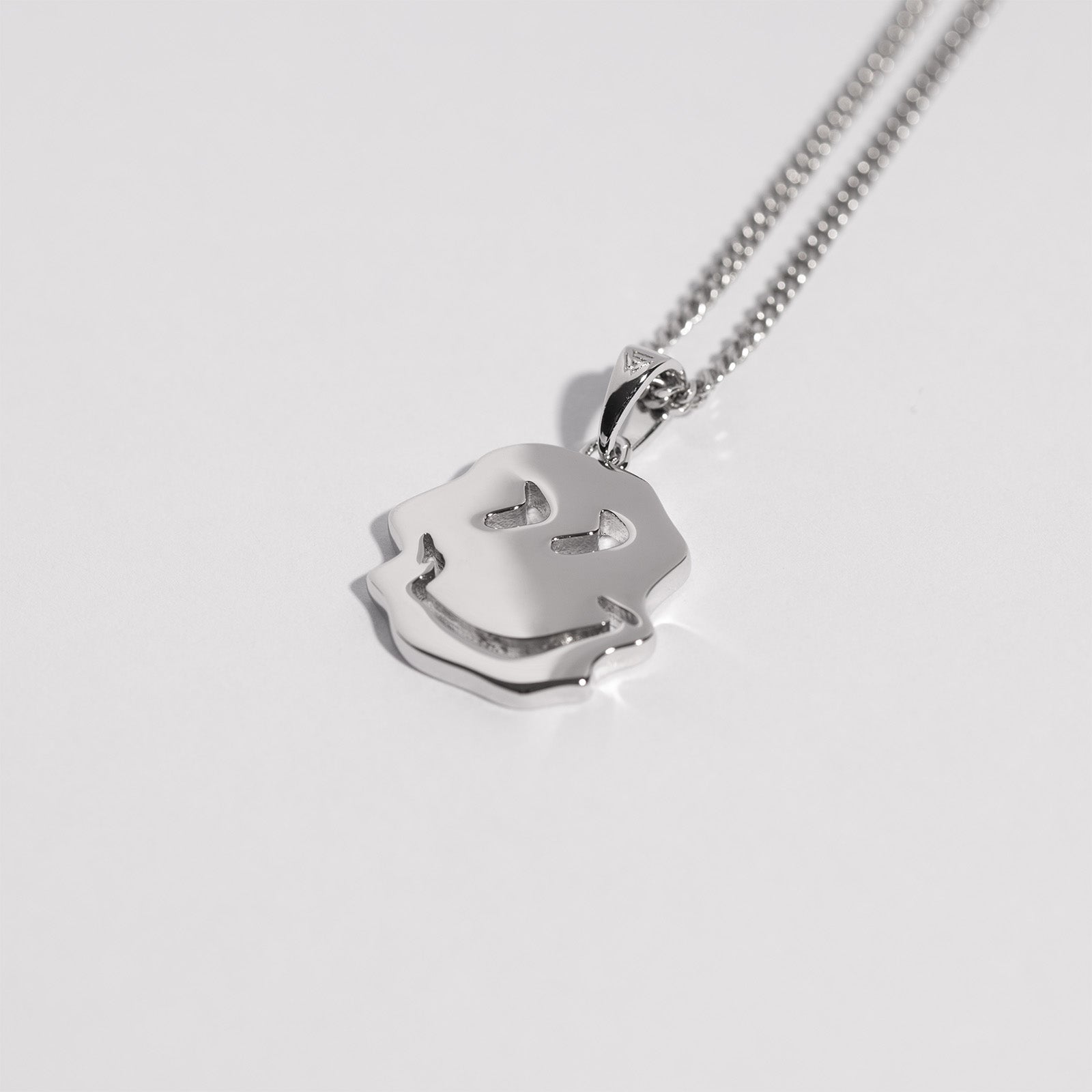 WARPED® Smiley Chain - WARPEDSENSE